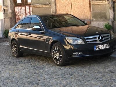 Mercedes C200