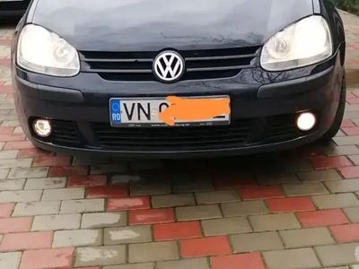 VW Golf V