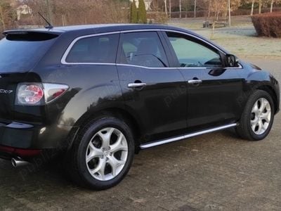 Second-hand Mazda CX-7 173 CP (127 kW) 2010 Negru SUV