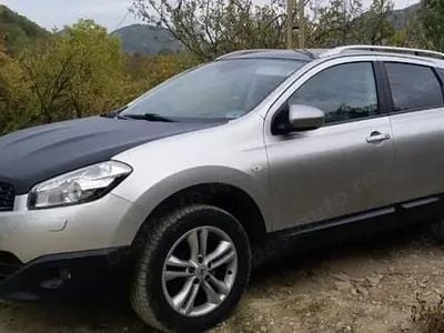 Culoaregri Utilizat 2012 Nissan Qashqai Tekna SUV | 6.500 EUR (Preț OK)