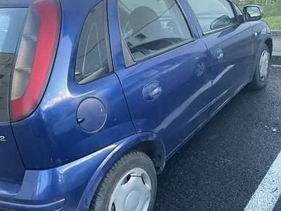 Second-hand Opel Corsa 75 CP (55 kW) 2004 Hatchback