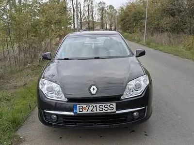 Utilizat 2008 Renault Laguna III Hatchback | 3.890 EUR