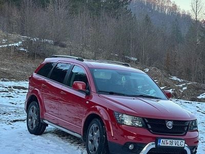 Culoarerosu Second-hand 2014 Fiat Freemont Lounge SUV | 6.500 EUR