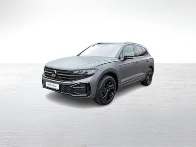 Second-hand VW Touareg R-line 286 CP (210 kW) 2025 Gri inchis  metalic  perleffect SUV