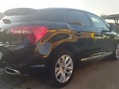 Utilizat 2015 DS Automobiles DS5 Hatchback | 7.900 EUR