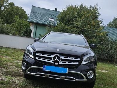 Mercedes GLA250