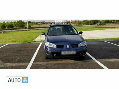 Albastru Utilizat 2003 Renault Mégane II Hatchback | 1.950 EUR
