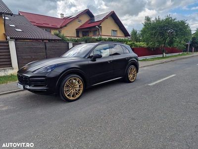 Culoarenegru Second-hand 2020 Porsche Cayenne SUV | 71.500 EUR