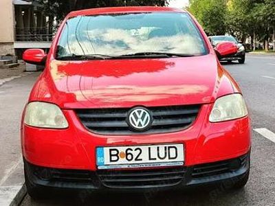 Second-hand VW Fox 44 CP (32 kW) 2010 Rosu Hatchback