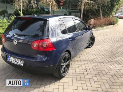 Albastru metalizat Utilizat 2005 VW Golf IV Hatchback | 4.400 EUR (Scump)
