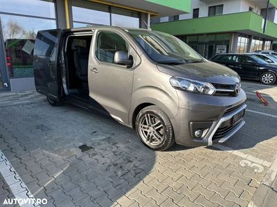 second-hand Toyota Verso Proace 1,5-l-D-4D L2 (8-Si.)Family