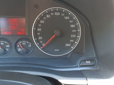 second-hand VW Golf V Trendline, 1,9 TDI, 105 CP, unic proprietar