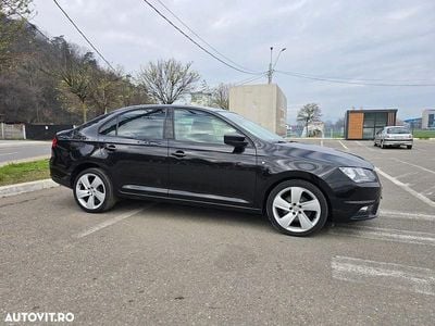 Culoarenegru Utilizat 2014 Seat Toledo Berlinǎ | 4.890 EUR (Preț bun)