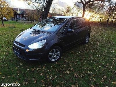 Second-hand Ford S-MAX Titanium 140 CP (102 kW) 2010 Culoaregri Monovolum