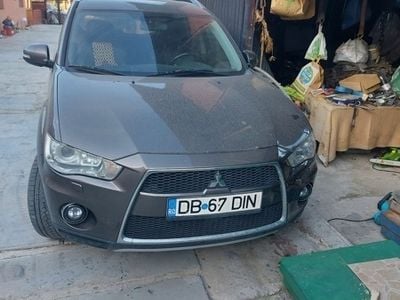 Second-hand Mitsubishi Outlander 156 CP (114 kW) 2010 SUV