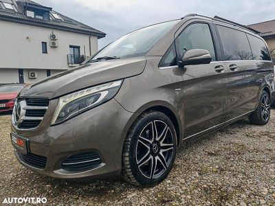 Second-hand Mercedes V250 Edition 1 190 CP (139 kW) 2014 Culoaremaro Monovolum