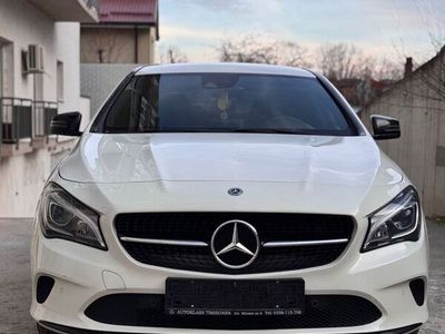 Mercedes CLA200