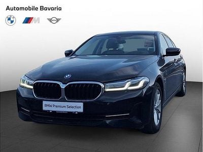 Black sapphire metallic metalizat Utilizat 2023 BMW 530e Comfort Edition Berlinǎ | 43.173 EUR (Puțin scump)