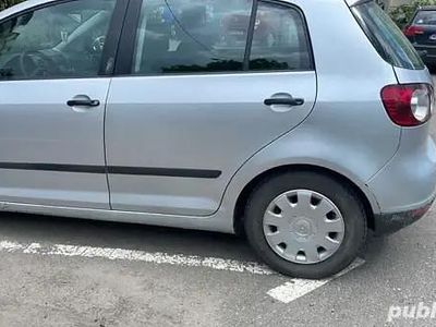 Second-hand 2005 VW Golf Plus Cross Monovolum | 1.500 EUR