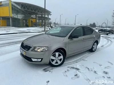 Auriu Utilizat 2014 Skoda Octavia GreenLine Berlinǎ | 7.400 EUR (Preț OK)