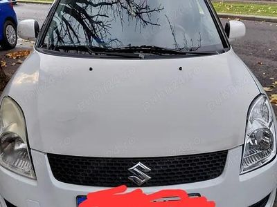 Second-hand Suzuki Swift 2010 Alb Hatchback