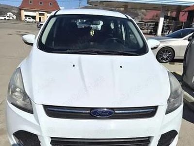 Second-hand Ford Kuga 140 CP (102 kW) 2014 Alb SUV
