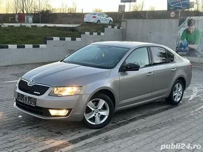 Auriu Utilizat 2014 Skoda Octavia GreenLine Berlinǎ | 7.700 EUR (Preț OK)