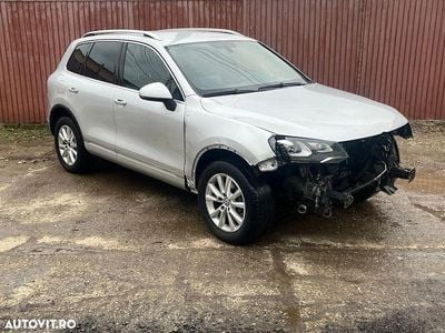 Argint Utilizat 2011 VW Touareg Mountain SUV | 6.200 EUR