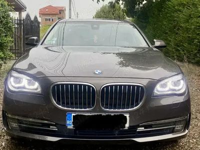 BMW 730