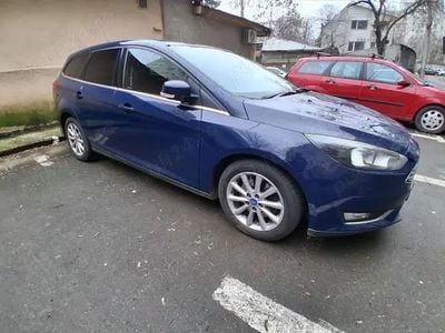 Second-hand Ford Focus ST-Line 150 CP (110 kW) 2015 Culoarealbastru Break