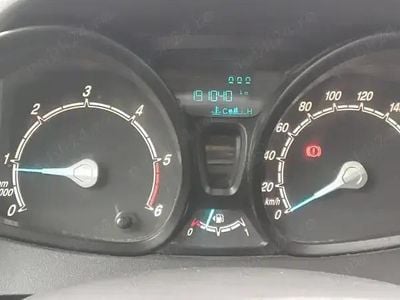 Albastru Utilizat 2016 Ford Tourneo Break | 6.500 EUR