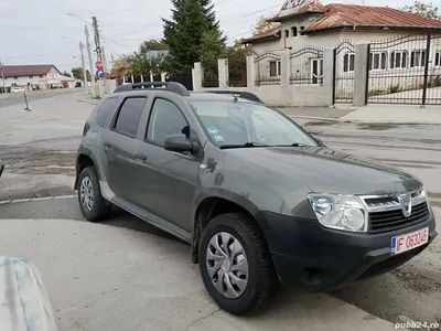 Second-hand Dacia Duster 106 CP (77 kW) 2014 SUV