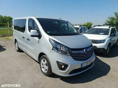 second-hand Opel Vivaro 1.6 TwinTurbo CDTI Combi