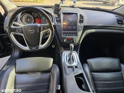 Culoarenegru Utilizat 2011 Opel Insignia OPC Break | 12.500 EUR
