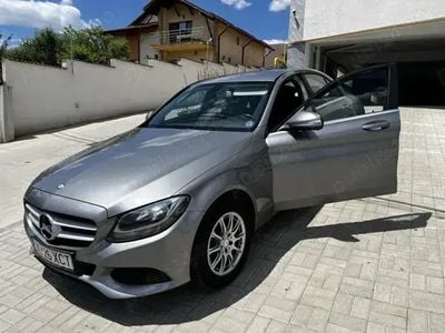 Mercedes C220