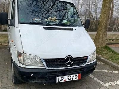 Utilizat 2004 Mercedes Sprinter Van | 2.800 EUR