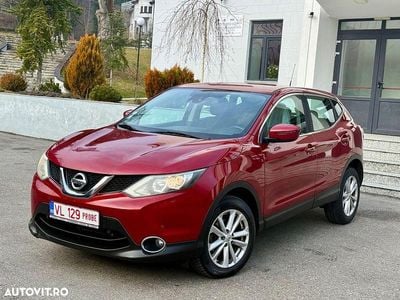 Culoarerosu Utilizat 2017 Nissan Qashqai Acenta SUV | 10.500 EUR (Super Preț)