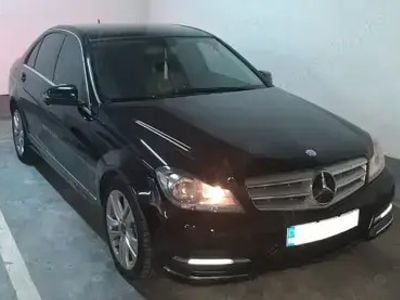 Mercedes C200