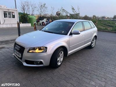 second-hand Audi A3 Sportback 2.0 TDI S-tronic Attraction