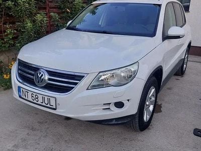 Second-hand VW Tiguan Track & Field 140 CP (102 kW) 2009 Culoarealb SUV