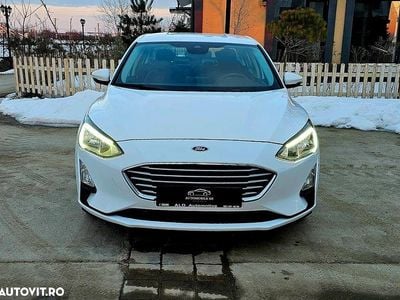 Second-hand Ford Focus Business Edition 120 CP (88 kW) 2021 Culoarealb Berlinǎ
