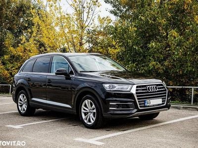 Culoarenegru Utilizat 2017 Audi Q7 Sport SUV | 26.500 EUR (Preț bun)