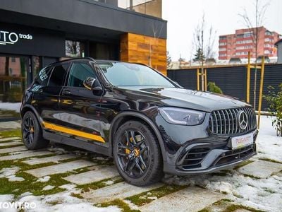 Culoarenegru Second-hand 2020 Mercedes GLC63 AMG AMG SUV | 42.350 EUR