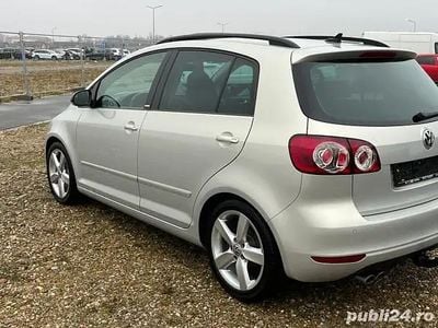 Gri Utilizat 2012 VW Golf VI Style Hatchback | 5.999 EUR (Preț OK)