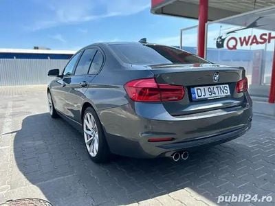 Gri Utilizat 2016 BMW 320 Berlinǎ | 13.850 EUR (Super Preț)