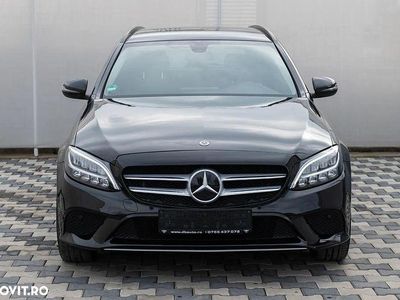 Second-hand Mercedes C220 Avantgarde 194 CP (142 kW) 2020 Culoarenegru Break