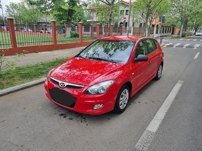 second-hand Hyundai i30 benzină