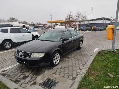 Utilizat 2003 Audi A6 Berlinǎ | 999 EUR