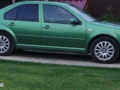 Second-hand VW Bora Trendline 100 CP (73 kW) 2003 Culoareverde Berlinǎ