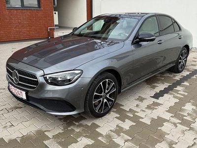 Second-hand Mercedes E220 Avantgarde 194 CP (142 kW) 2021 Culoaregri Berlinǎ
